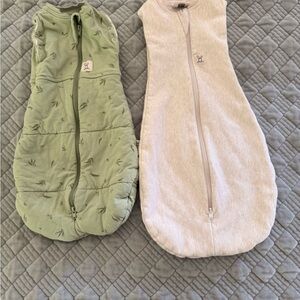 Ergopouch Cozy newborn sleep sack swaddle bundle - Green and Beige 2pcs set